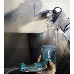 Martillo Ligero MAKITA 3 Modos AVT 800W HR2631FT + Kit Demolición D-05181 Martillos Ligeros