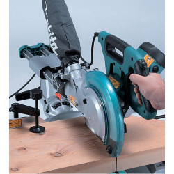 Ingletadora Telescópica MAKITA LS1018LN Láser 255mm 1.430W Ingletadoras