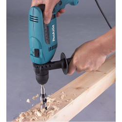Taladro Percutor MAKITA HP1641K 16mm 680W Con Maletín Taladros Con Percutor