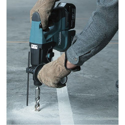 Martillo Electroneumático MAKITA 3 Modos 24mm 18V 2 Baterías 5.0Ah 2 Portabrocas DHR243RTJ + GAFAS PROTECCION 18V
