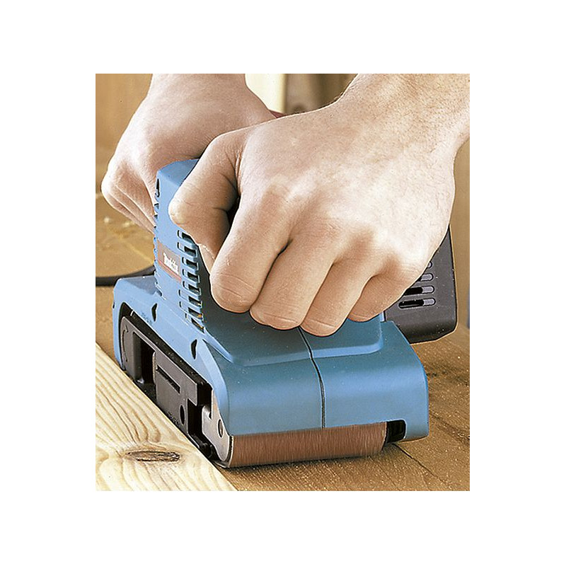 Lijadora de Banda MAKITA 9911 76x457mm 650W Lijadoras de Banda Lijadora de Banda MAKITA 9911 76x457mm 650W Lijadoras de Banda