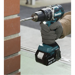 Taladro Combinado MAKITA DHP484RTJ BL 18V 54Nm 2 Baterías 5.0Ah + Juego Puntas 18V
