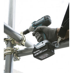 Llave Impacto MAKITA DTW190RTJ 18V 190Nm 1/2" 5.0Ah + Juego Vasos Impacto 18V